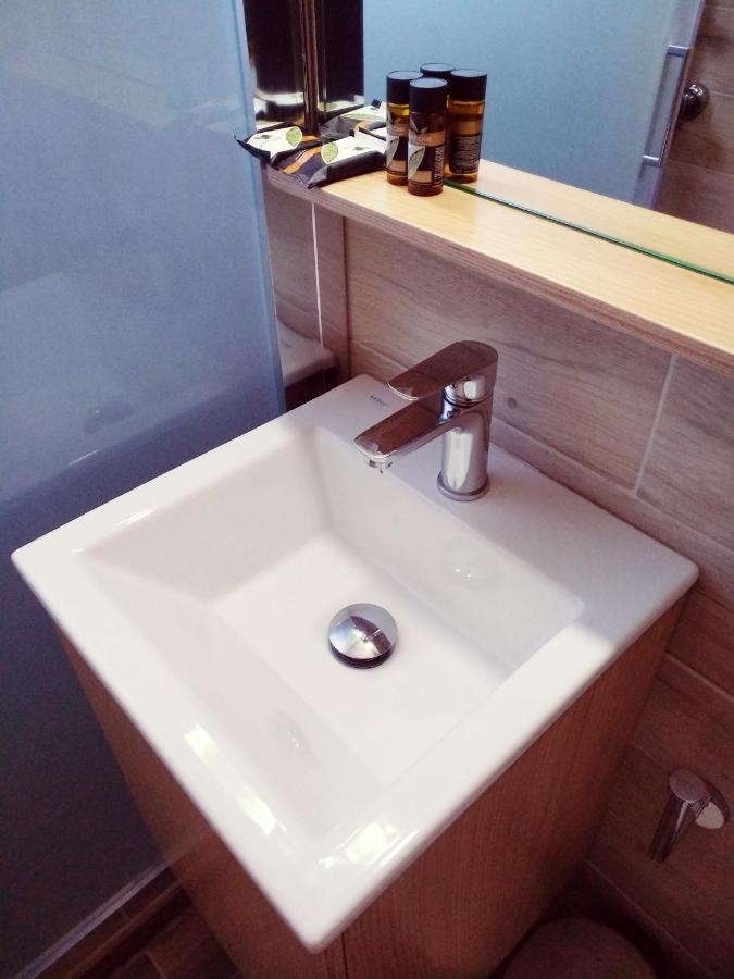 Calypso Apartment อาเยียรูเมลี ภายนอก รูปภาพ