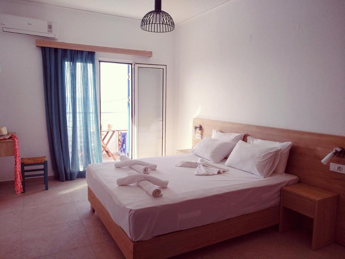 Calypso Apartment อาเยียรูเมลี ภายนอก รูปภาพ